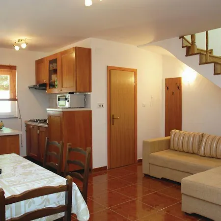 Apartament Boneta 23 *